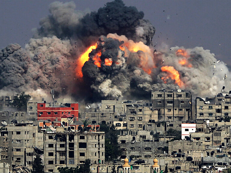 14,128 muertos en Gaza en seis semanas